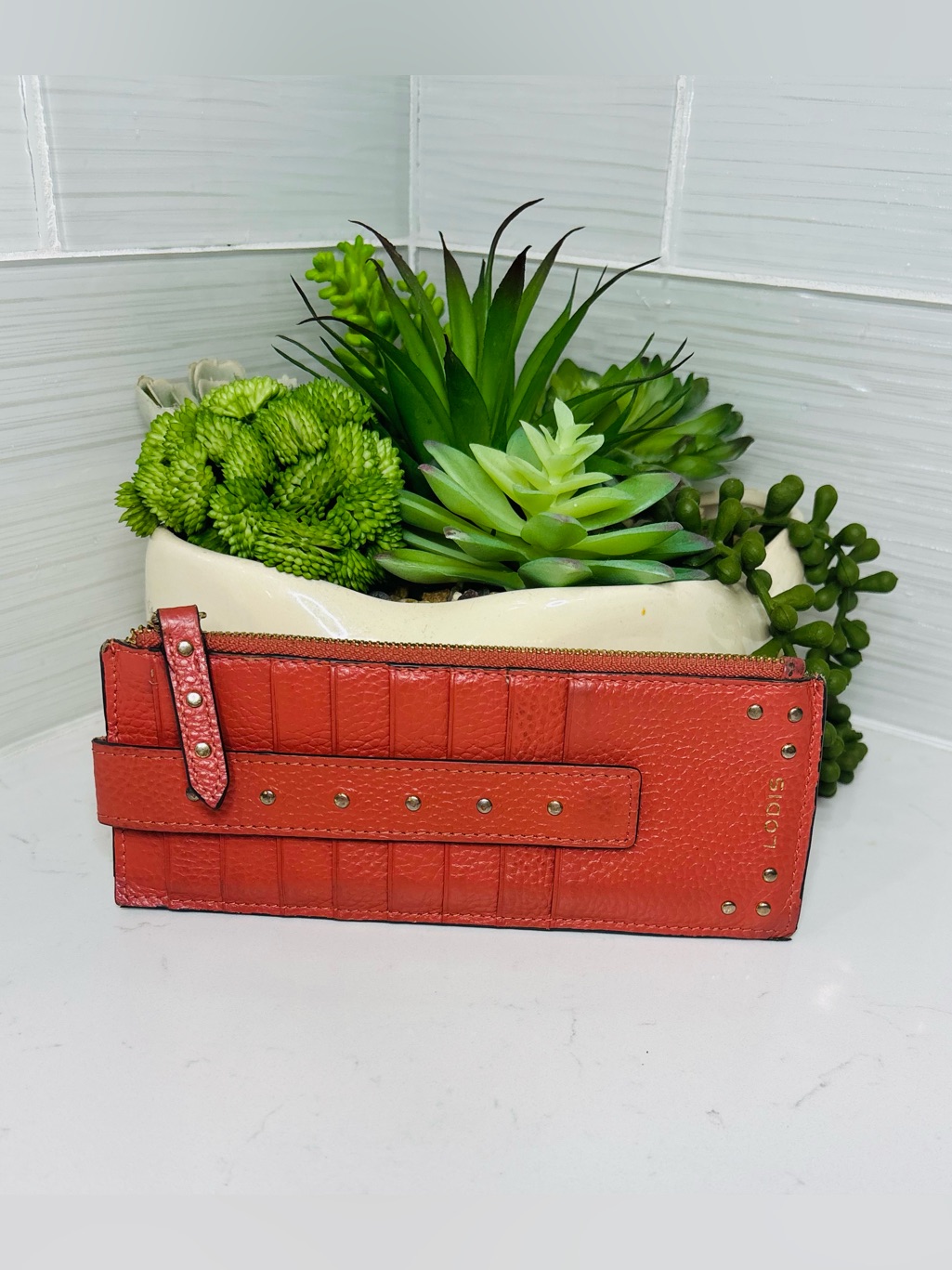 Lodis Red Leather Zip Wallet Slim Card Holder Organizer Gold Logo
